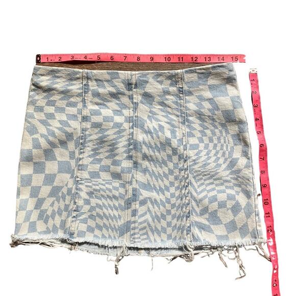 Tinsletown Fitted Mini Skirt Raw Hem (M) Junior Blue Graphics - Picture 3 of 13
